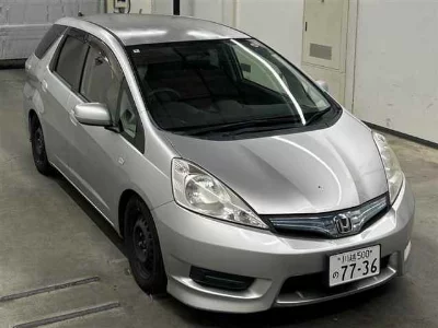 Honda FIT SHUTTLE HYBRID