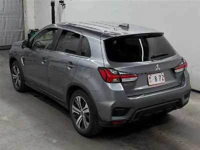 Mitsubishi RVR