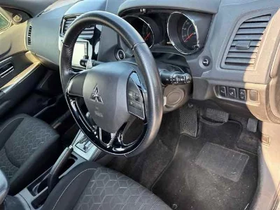 Mitsubishi RVR