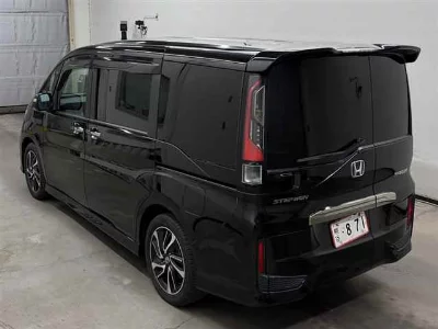 Honda STEPWGN SPADA