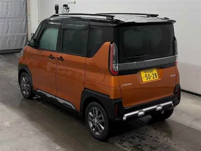 Mitsubishi Delica Mini