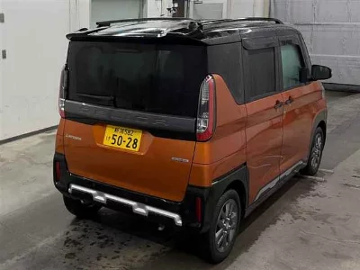 Mitsubishi Delica Mini