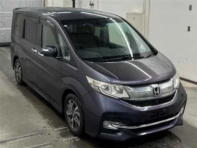 Honda STEPWGN SPADA