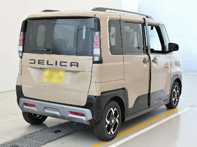 Mitsubishi Delica Mini