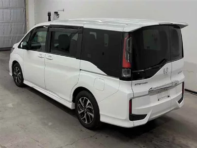 HONDA STEPWGN SPADA