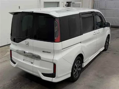 HONDA STEPWGN SPADA