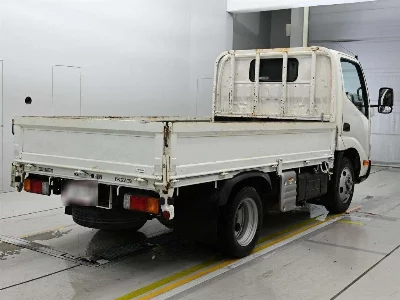 TOYOTA DYNA TRUCK