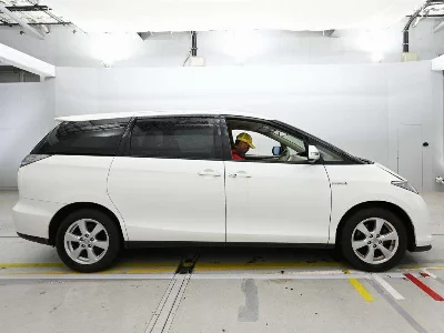 Toyota Estima Hybrid