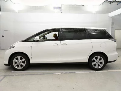 Toyota Estima Hybrid