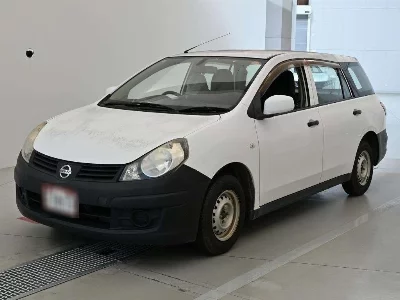Nissan AD