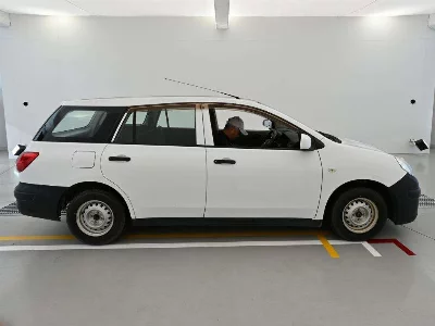 Nissan AD