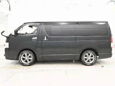 Toyota RegiusAce