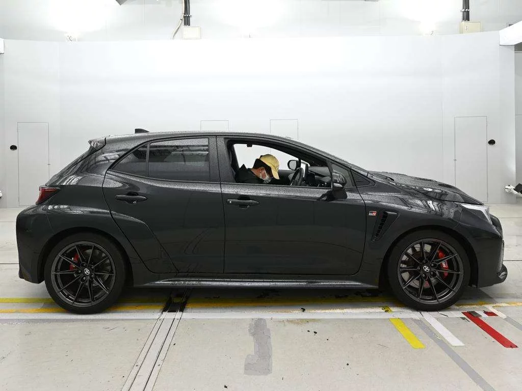 Toyota GR Corolla  с аукциона в Японии
