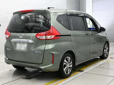 HONDA FREED HYBRID