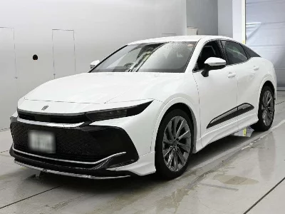 TOYOTA CROWN CROSSOVER