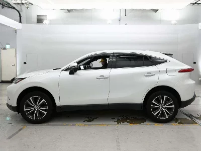 Toyota HARRIER HYBRID