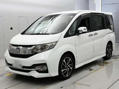 Honda STEPWGN SPADA
