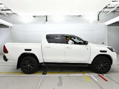 TOYOTA HILUX PICK UP