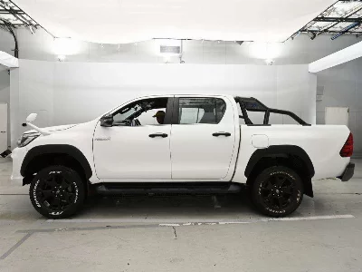 TOYOTA HILUX PICK UP