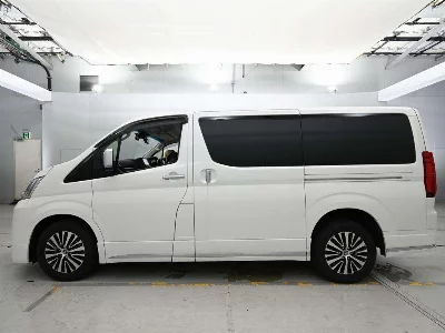 TOYOTA GRANACE