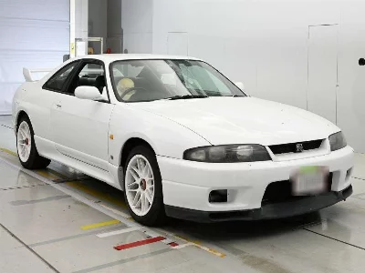 Nissan Skyline