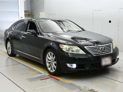 Lexus LS460L