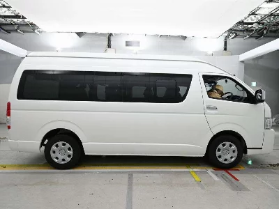 Toyota HIACE WAGON