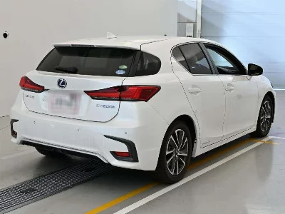 Lexus CT200h