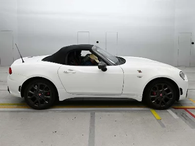 Abarth 124 Spider