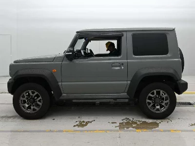 Suzuki Jimny Sierra