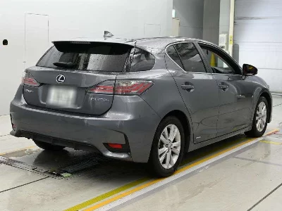 Lexus CT200h