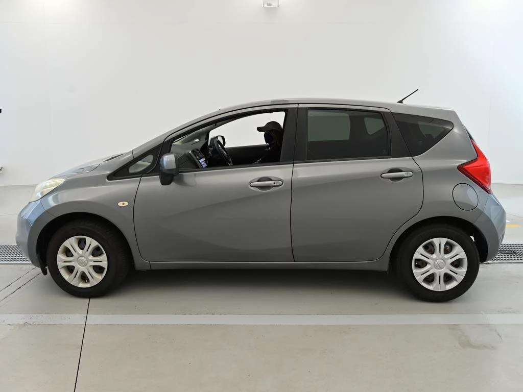 Nissan Note  с аукциона в Японии