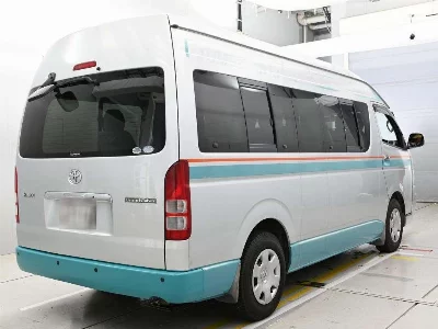 Toyota HIACE WAGON