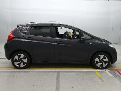 Honda FIT HYBRID