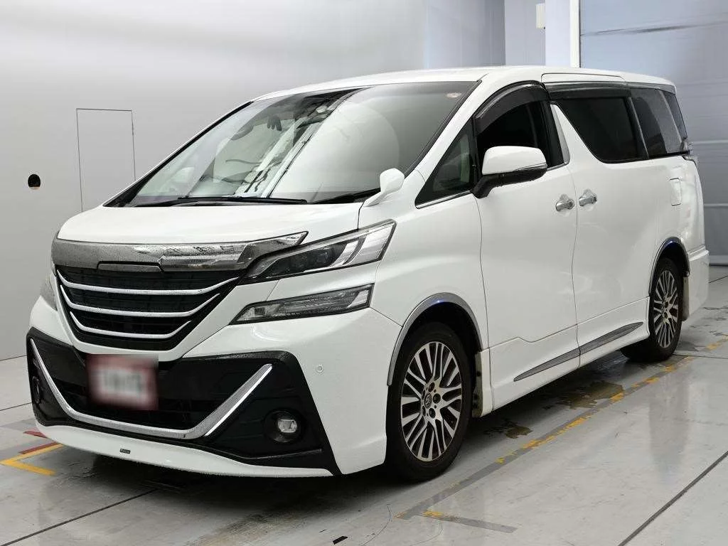 Toyota Vellfire  с аукциона в Японии