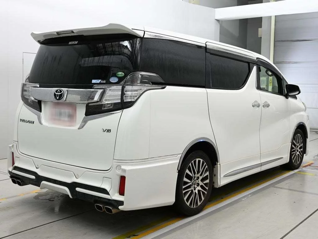 Toyota Vellfire  с аукциона в Японии
