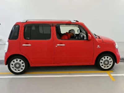 Daihatsu Mira Cocoa