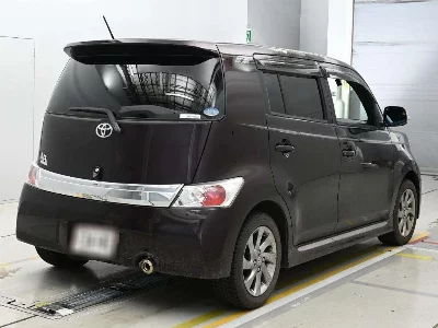 Toyota bB