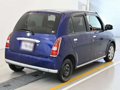 Daihatsu Mira Gino