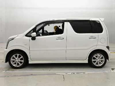 Suzuki WAGON R STINGRAY