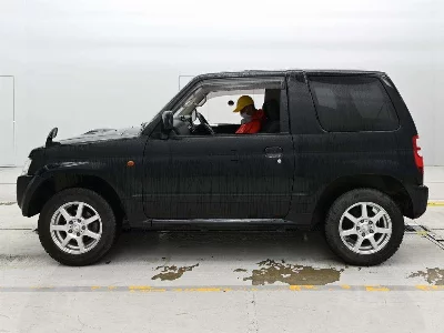 Nissan Kix