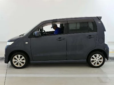 Suzuki WAGON R STINGRAY