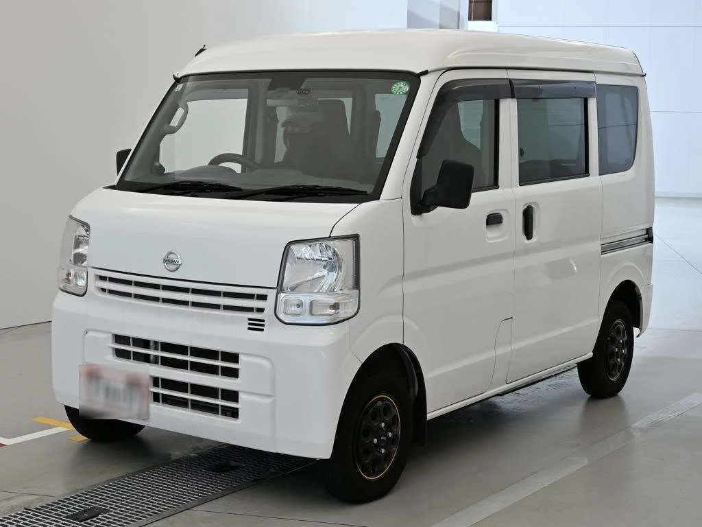 Nissan NV100 Clipper  с аукциона в Японии