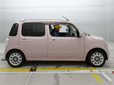 Daihatsu Mira Cocoa