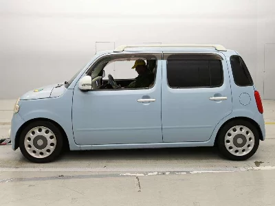 Daihatsu Mira Cocoa