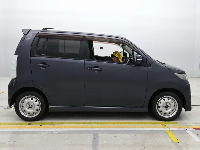Suzuki WAGON R STINGRAY
