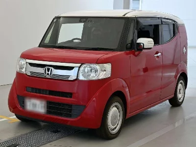 Honda N-Box Slash