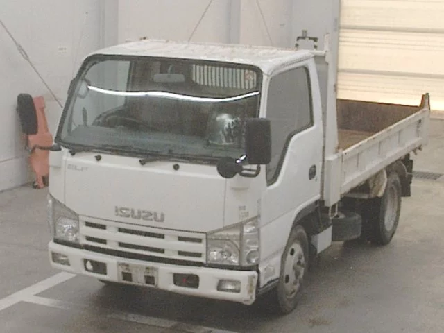 Isuzu Elf  с аукциона в Японии
