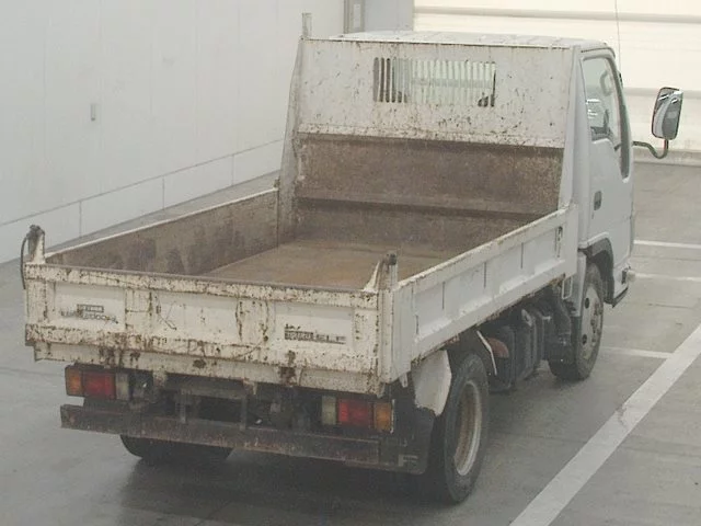 Isuzu Elf  с аукциона в Японии