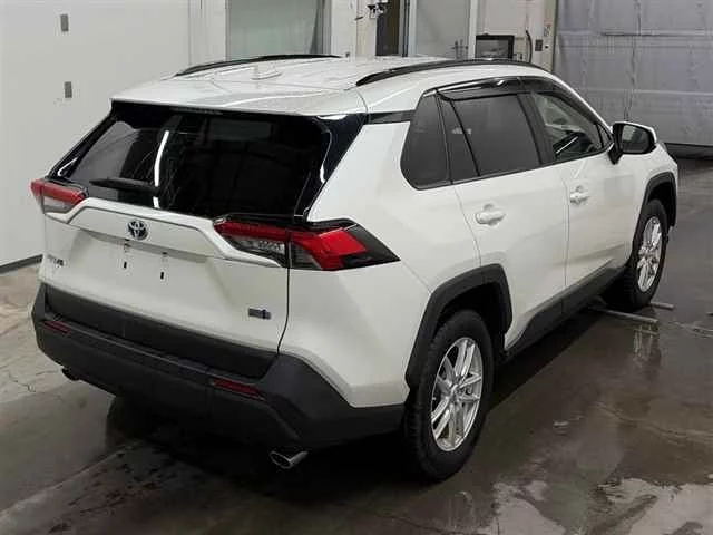 Toyota RAV4  с аукциона в Японии